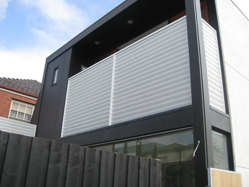 Stop intrusive views with Louvre Blade Balcony Screening