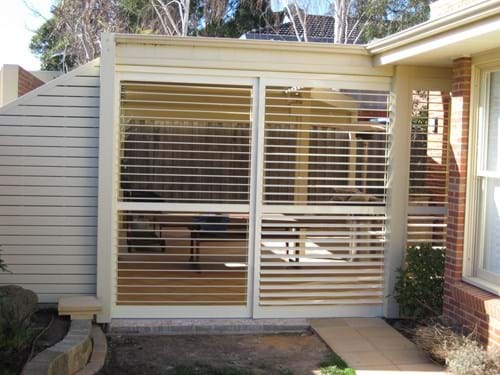 Classic style Louvre Blade Shutters Sliding and bi folding screens
