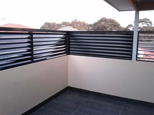Innovative and expert design of the Pivoting Louvre Blade Shutter Panel Screen